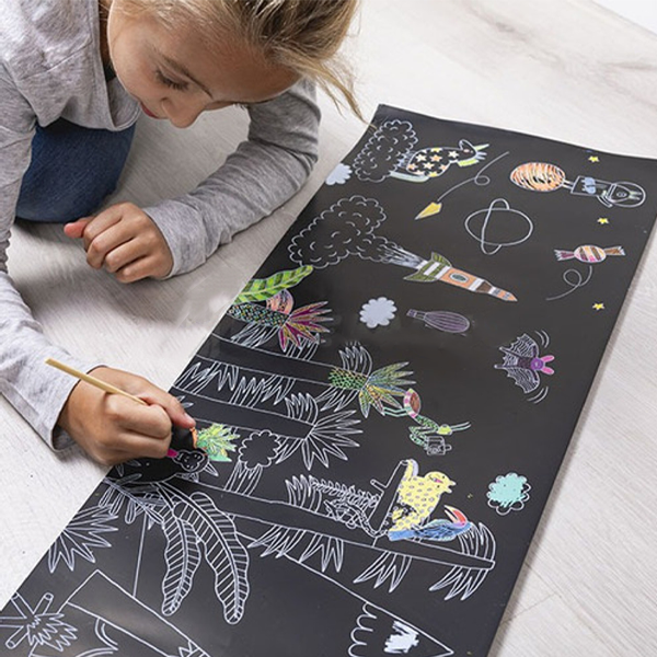 Scratch Poster 200 cm – Interactive Wall Art for Kids